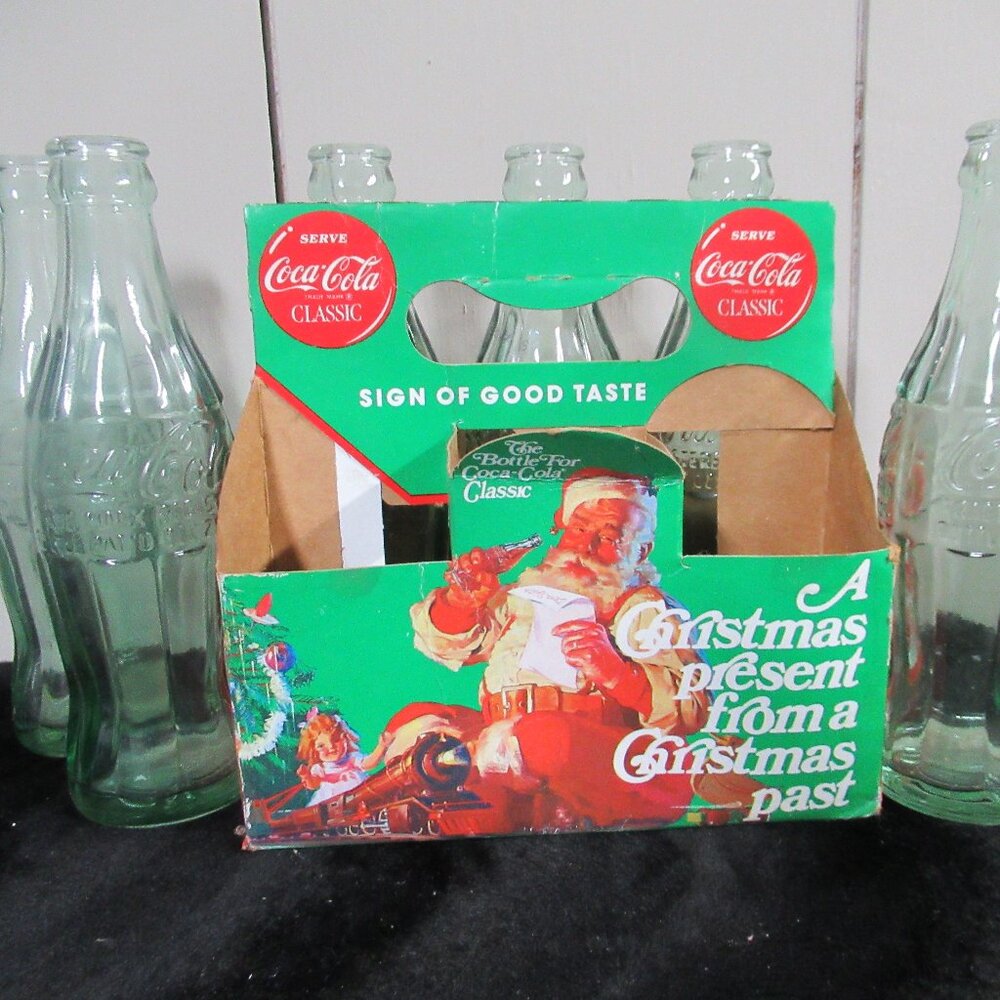 Vintage Coca-Cola Christmas Santa Claus Glass 6 pack Bottles